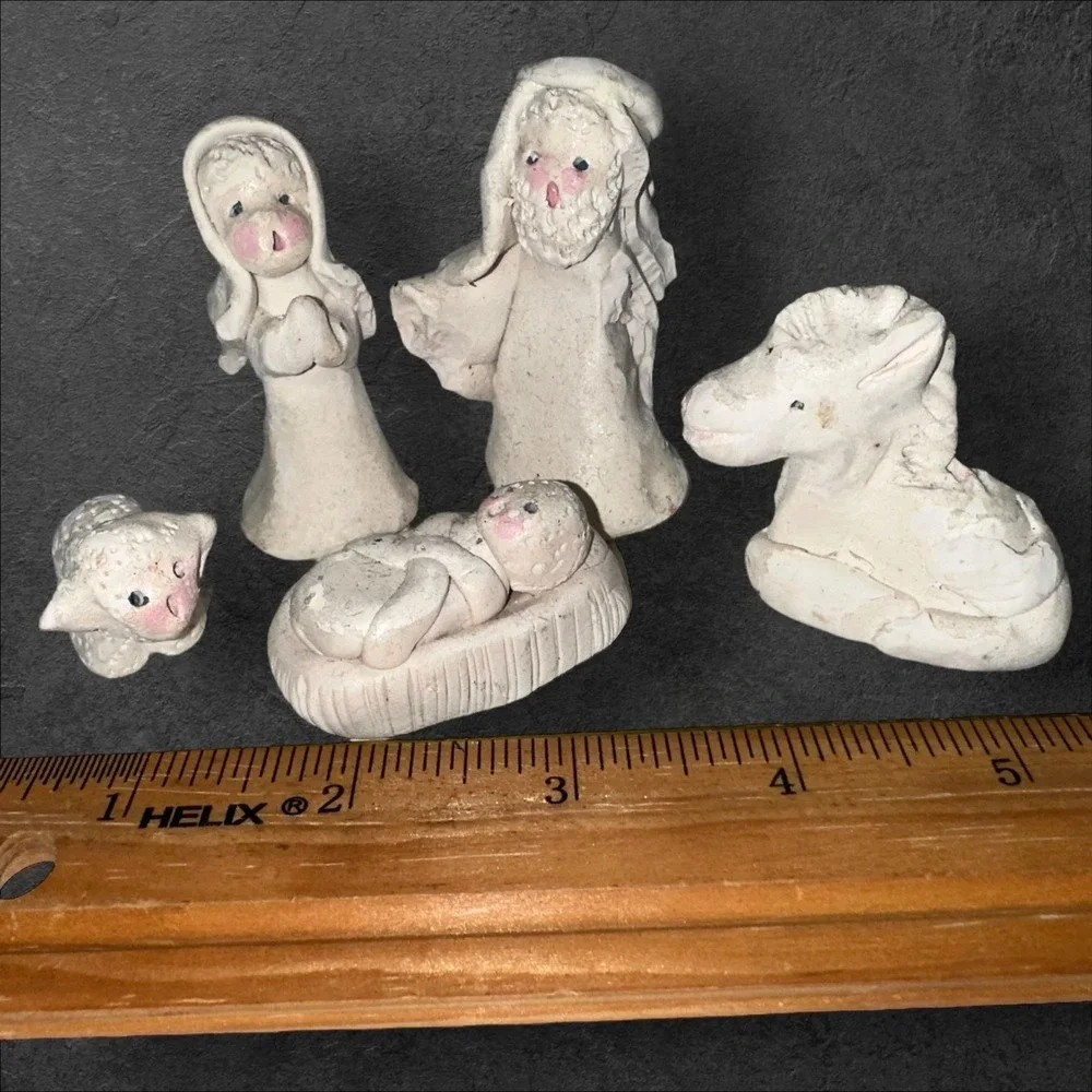 Vintage Small Clay Nativity‎ As/Is